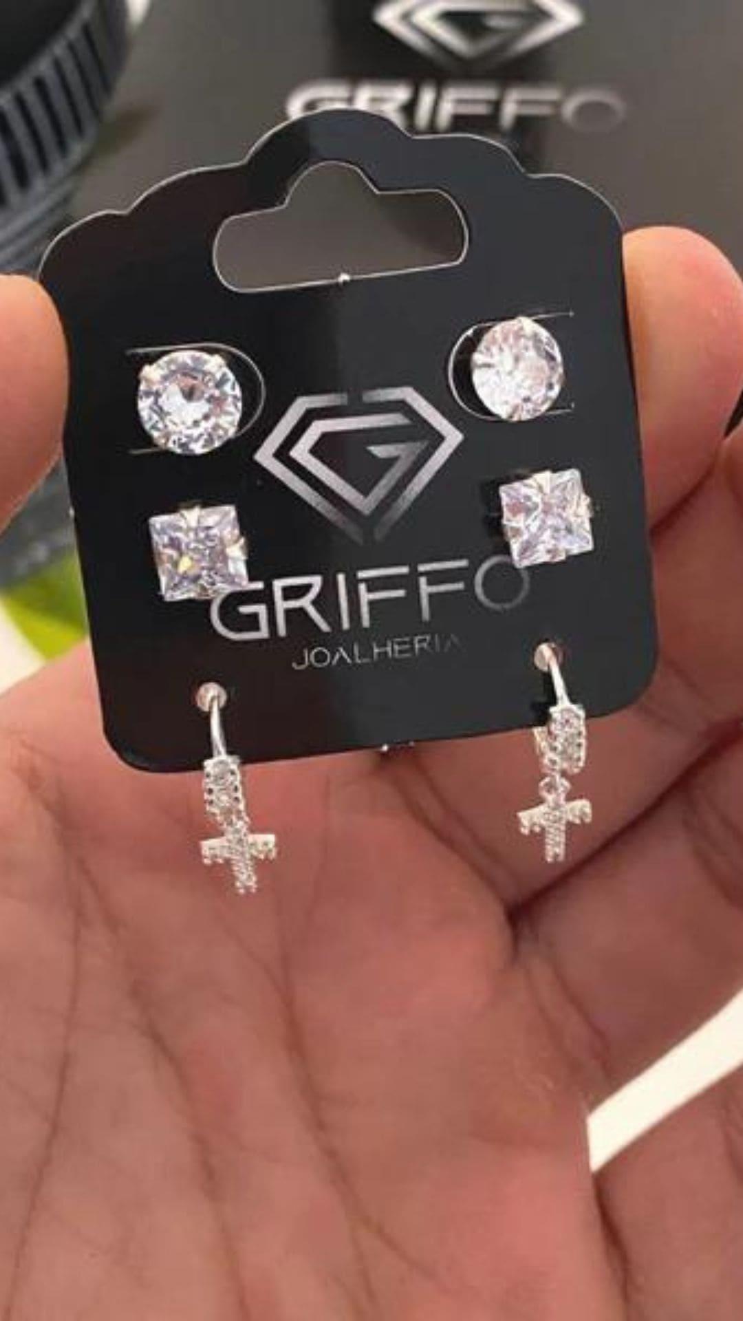 Kit Argola Cravejada com Cruz, Zircônia Redondo 7mm e Zircônia Quadrado 6mm
