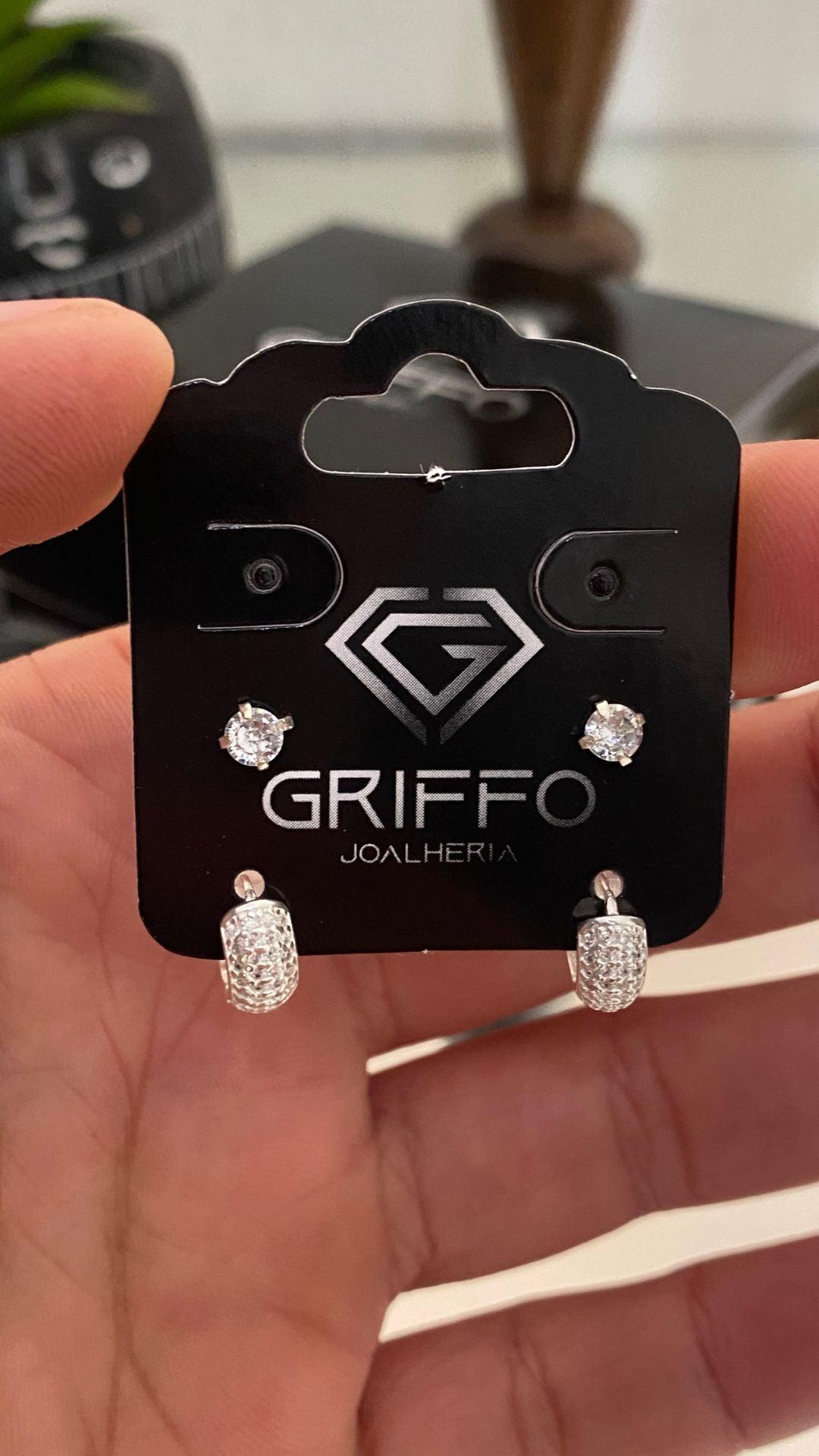 Kit Argola Cravejada 10mm e Zircônia Redondo 4mm